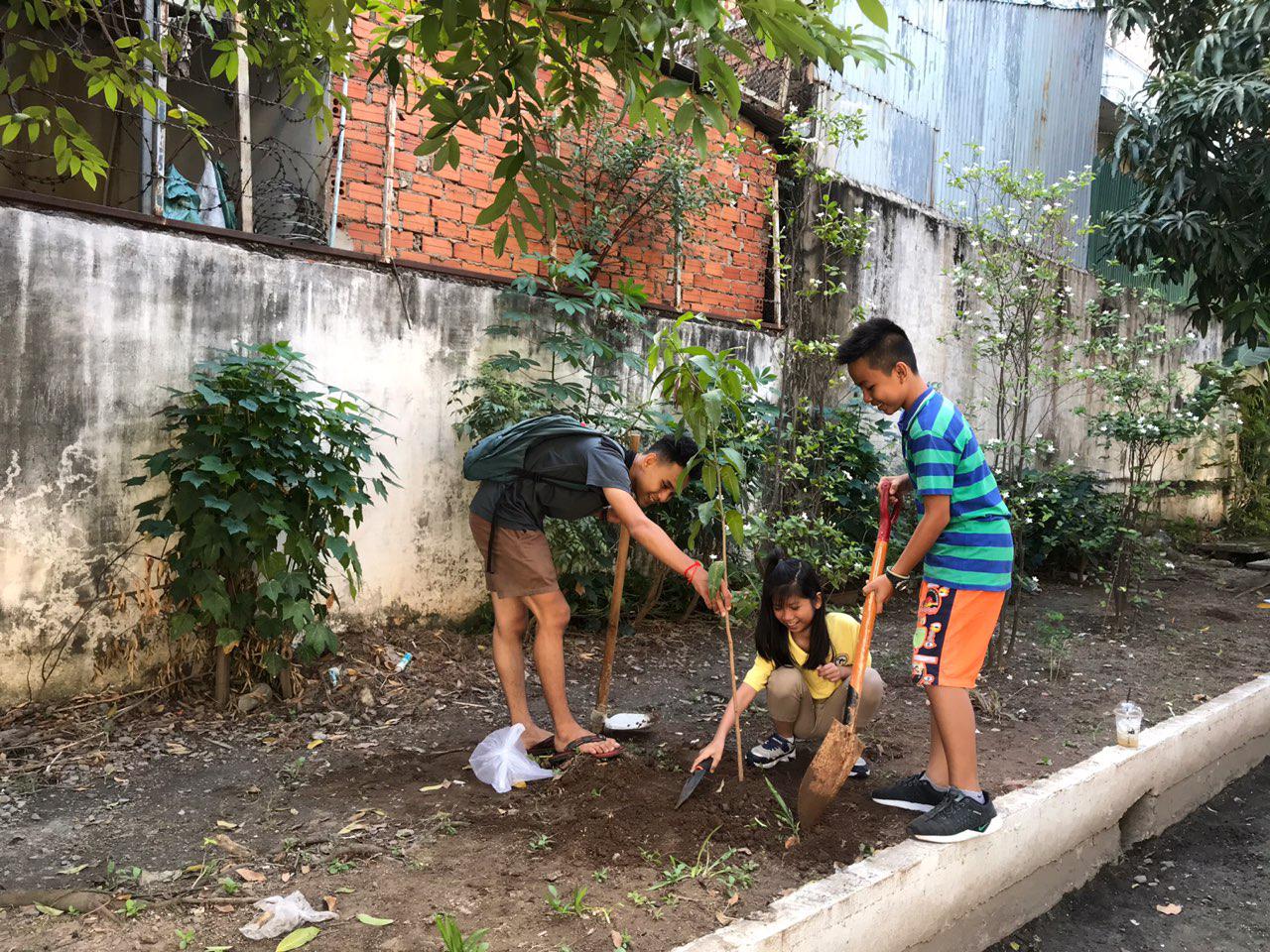 http://www.bcio.org/countries/cambodia/2019/01/08/tree planting 1/photo_2019-01-08_20-20-09.jpg